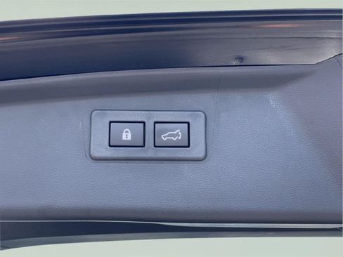Used 2024 Subaru Outback Limited XT AWD/4WD image 10