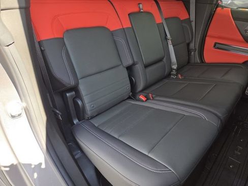 Used 2026 GMC Hummer EV 3X w/ Carbon Fiber Edition Package AWD/4WD image 21