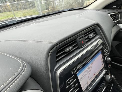 Used 2017 Nissan Maxima 3.5 SL image 40