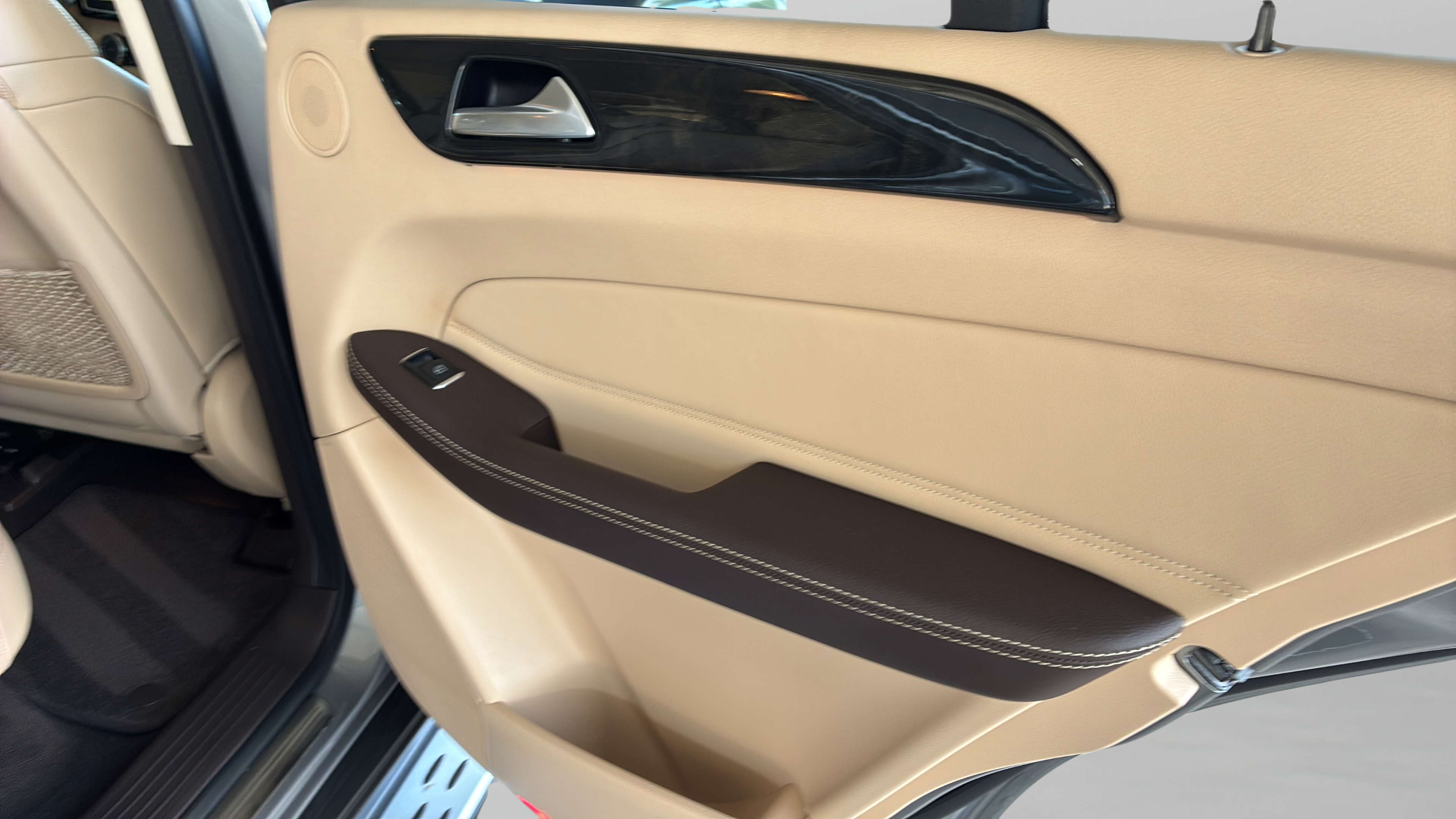 Used 2016 Mercedes-Benz GLE 350 4MATIC image 24