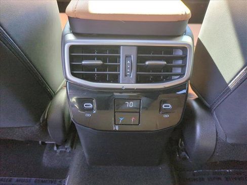 Used 2023 Lexus RX 350 w/ Cold Area Package AWD/4WD image 17