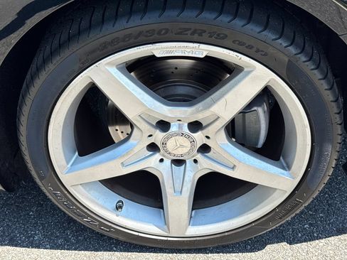 Used 2013 Mercedes-Benz SL 550 image 18
