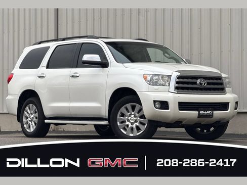 Used 2015 Toyota Sequoia Platinum AWD/4WD image 1