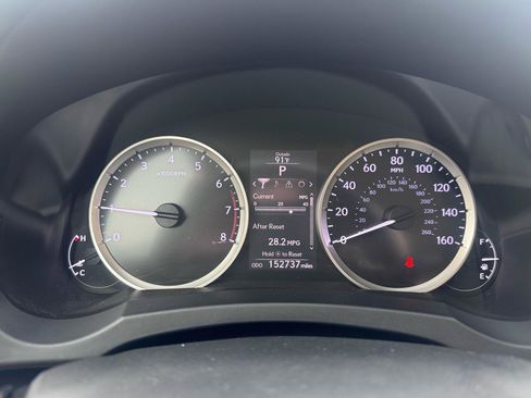Used 2015 Lexus IS 250 RWD image 16