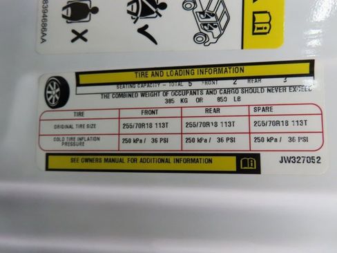 Used 2018 Jeep Wrangler Unlimited Sahara w/ Cold Weather Group image 48