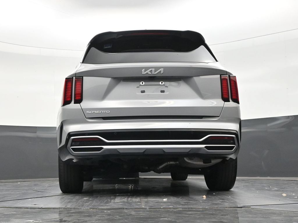 Used 2023 Kia Sorento EX w/ Panoramic Sunroof Package FWD image 24