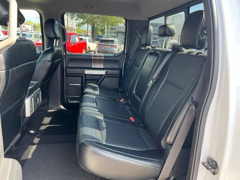 Used 2015 Ford F150 Lariat w/ Equipment Group 502A Luxury AWD/4WD image 24