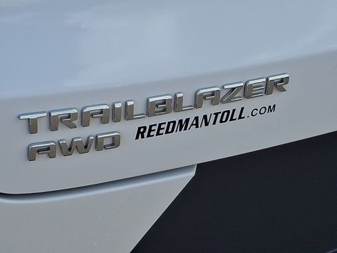 Used 2023 Chevrolet TrailBlazer LT w/ Convenience Package AWD/4WD image 31