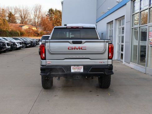 New 2025 GMC Sierra 1500 AT4X image 9