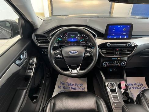 Used 2021 Ford Escape SEL FWD image 30