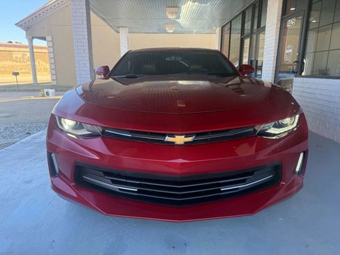 Used 2018 Chevrolet Camaro LT image 8
