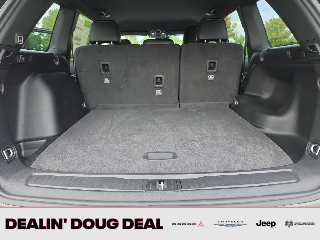 New 2027 Jeep Grand Cherokee 4WD image 22
