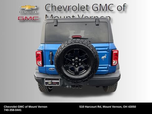 Used 2022 Ford Bronco Black Diamond image 4