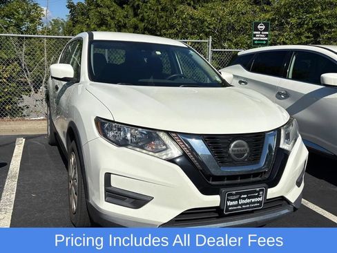 Used 2019 Nissan Rogue S FWD image 3