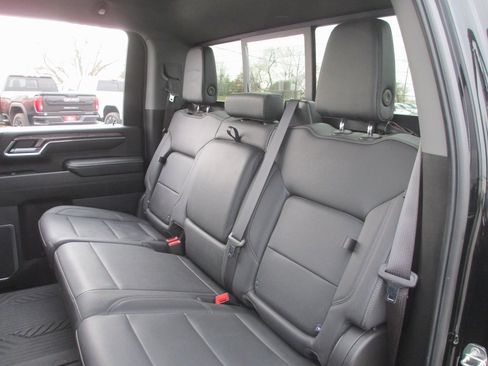 Certified 2024 Chevrolet Silverado 2500 LTZ w/ LTZ Convenience Package image 20