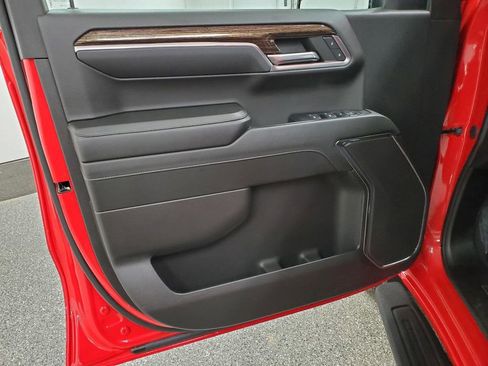 Used 2024 GMC Sierra 1500 Elevation image 14