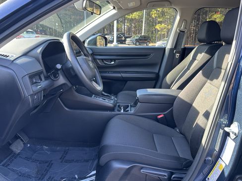 Used 2025 Honda CR-V LX image 16
