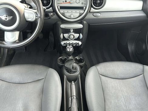 Used 2010 MINI Cooper Hardtop FWD image 14