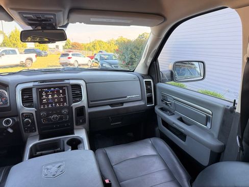Used 2019 RAM 1500 Big Horn AWD/4WD image 32