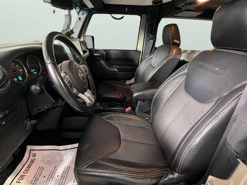 Used 2018 Jeep Wrangler Sport AWD/4WD image 17