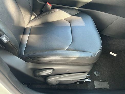 New 2026 Jeep Compass Limited image 32