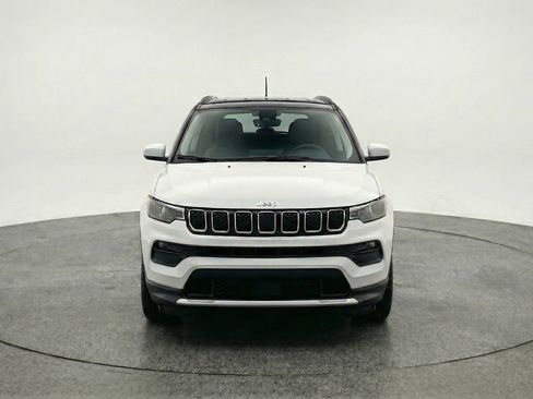 Used 2025 Jeep Compass Limited image 2