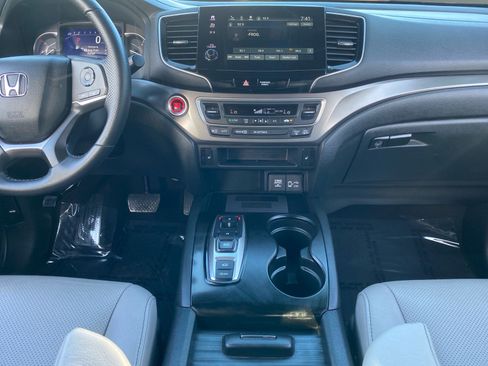 Used 2023 Honda Passport EX-L image 11