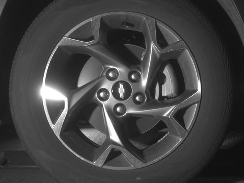 Used 2025 Chevrolet Trax LT image 13