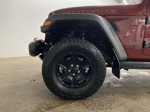 Used 2022 Jeep Gladiator Mojave w/ Trailer Tow Package image 12