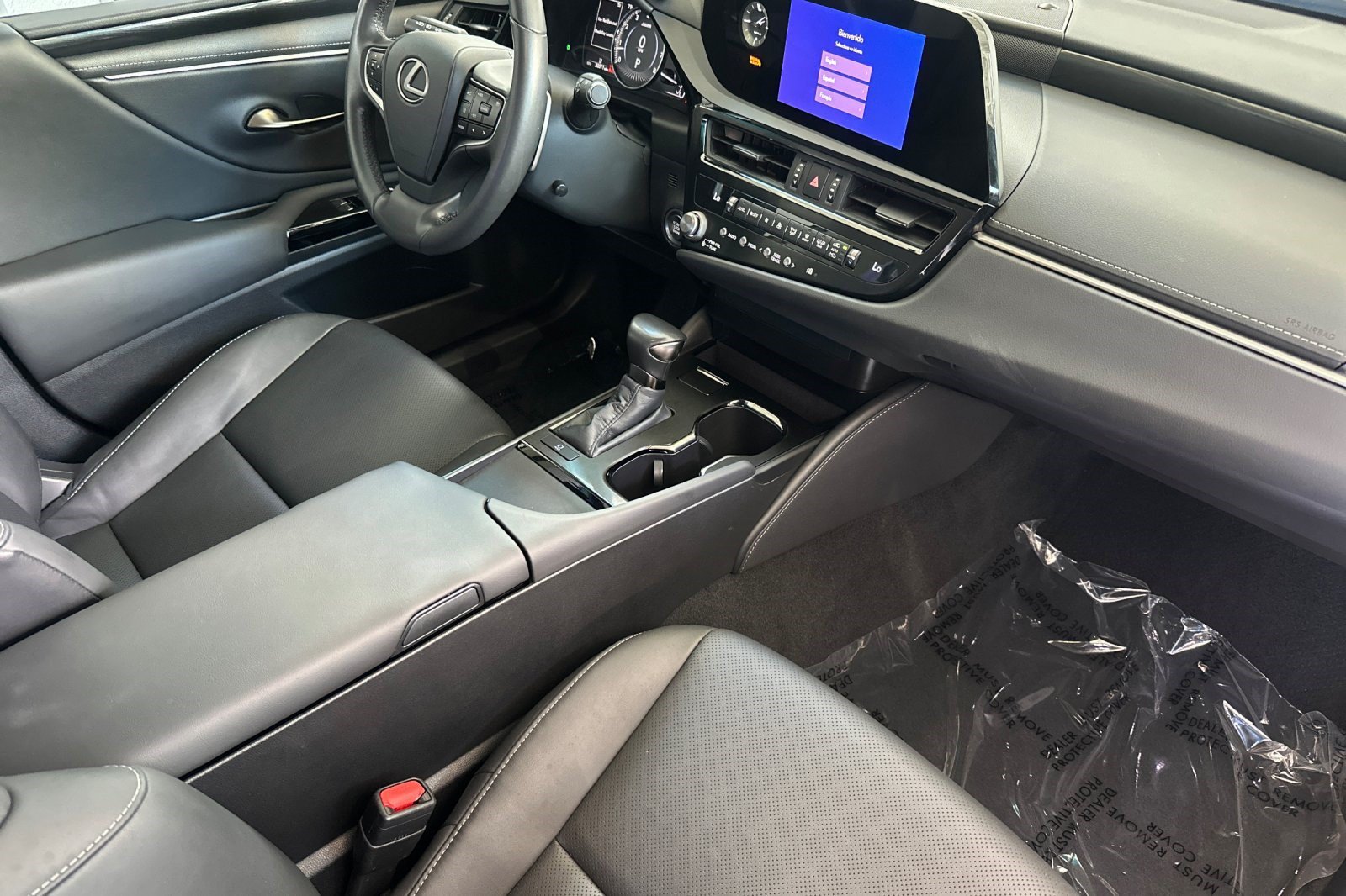 Used 2024 Lexus ES 350 w/ Accessory Package (Z1) FWD image 19