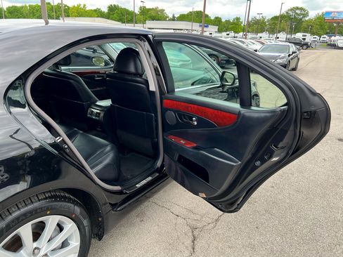 Used 2010 Lexus LS 460 AWD image 11