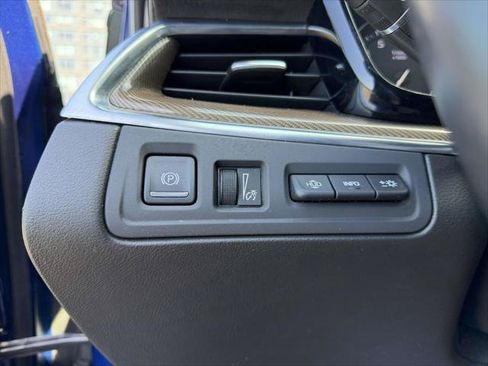 Used 2023 Cadillac XT5 Sportv w/ Platinum Package AWD/4WD image 24