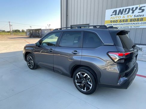 Used 2026 Subaru Forester Limited AWD/4WD image 24