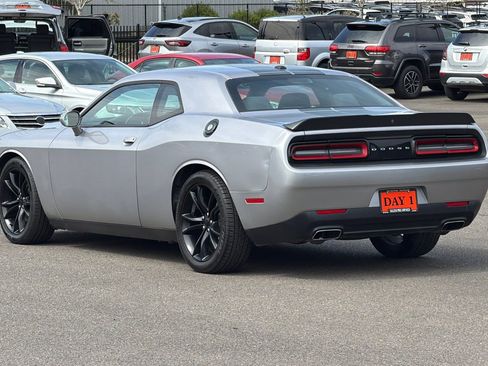 Used 2016 Dodge Challenger SXT w/ Blacktop Package RWD image 8
