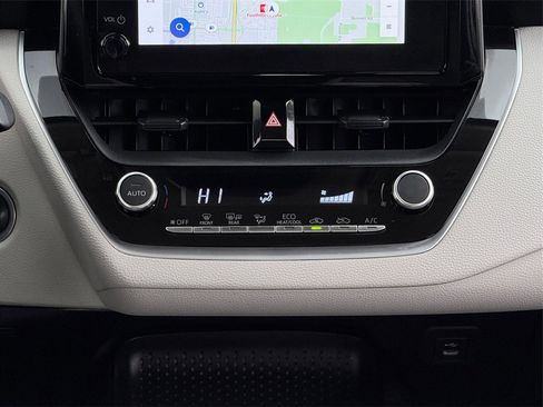 Certified 2023 Toyota Corolla LE image 18