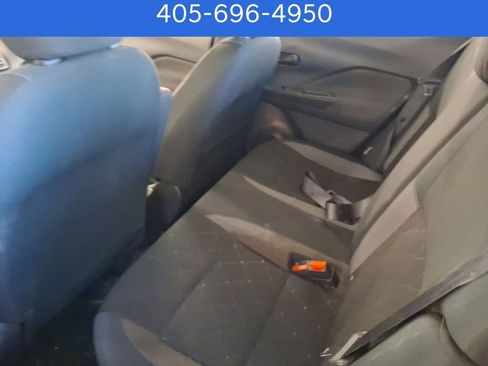 Used 2020 Nissan Kicks S image 7