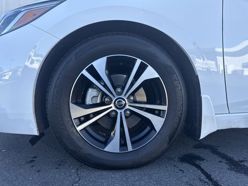 Used 2023 Nissan Sentra SV image 5