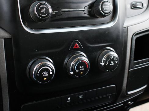 Used 2019 RAM 1500 Express w/ Express Value Package image 28