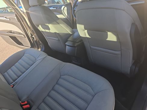 Used 2015 Ford Fusion S image 12