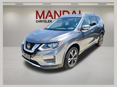 Used 2020 Nissan Rogue SV w/ Premium Package