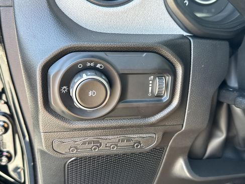 New 2025 Jeep Wrangler Unlimited Sport AWD/4WD image 40