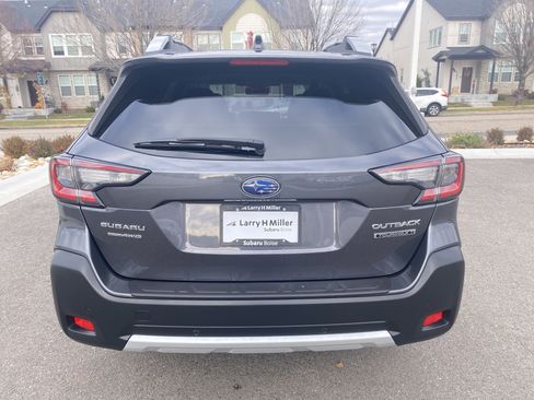 Used 2023 Subaru Outback Touring XT w/ Tech Package 3 image 5