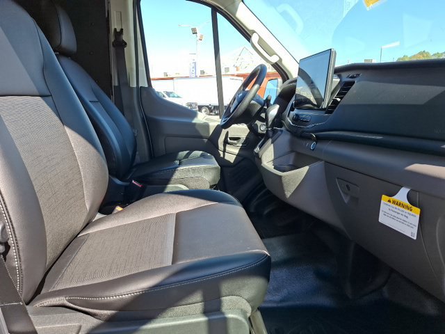 New 2027 Ford Transit 250 148 Medium Roof w/ Load Area Protection Package RWD image 33