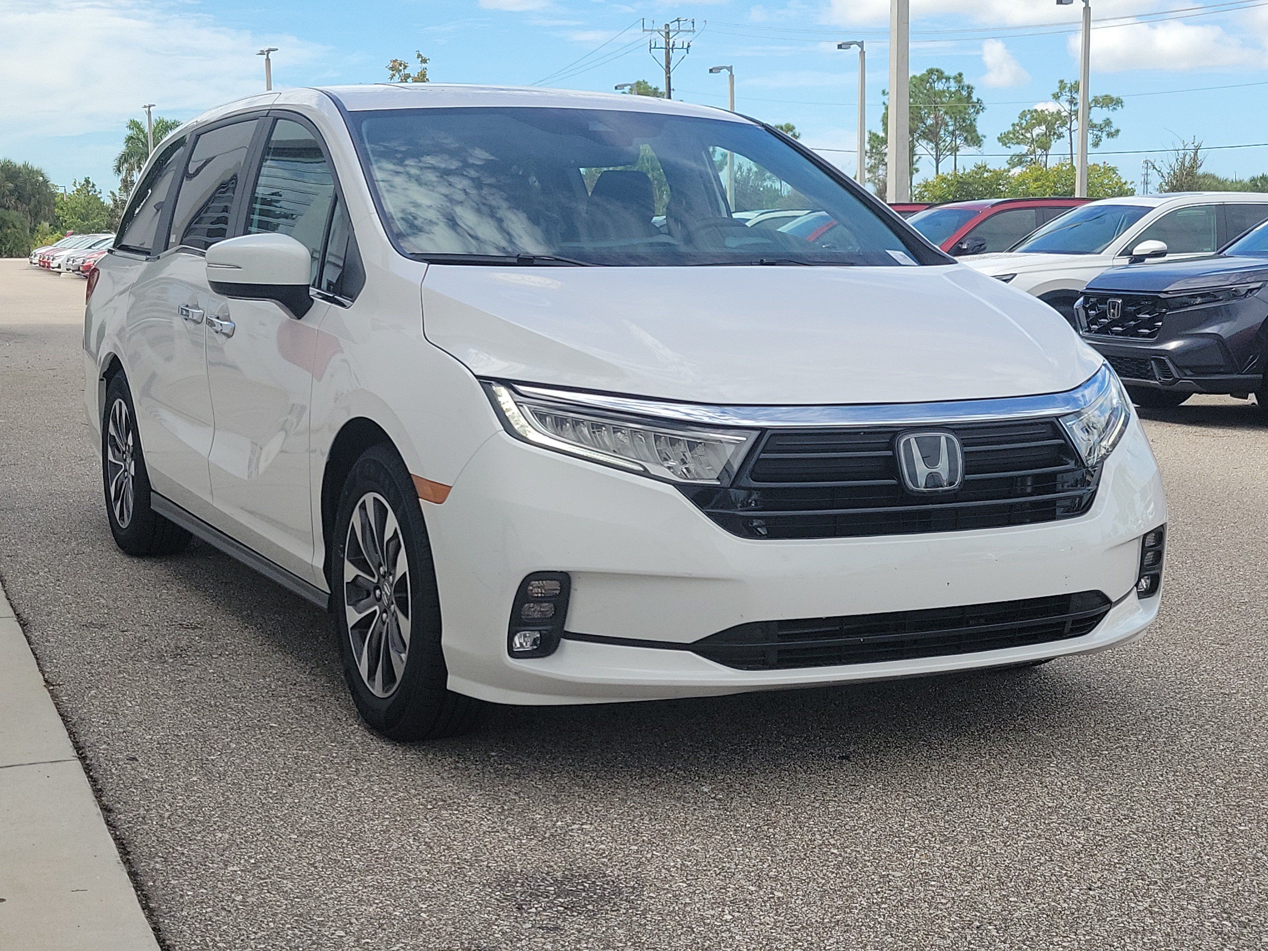 Used 2024 Honda Odyssey EX-L image 32