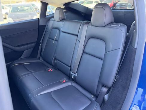 Used 2023 Tesla Model Y Long Range image 16