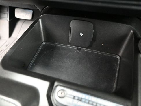 Used 2022 Ford Bronco Wildtrak image 16