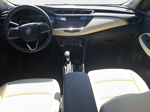 Used 2020 Buick Encore GX Essence w/ Sport Touring Package image 9
