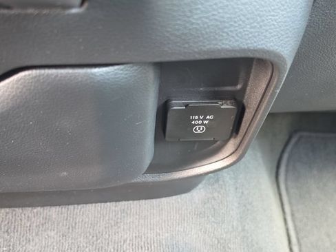 Used 2022 RAM 1500 Big Horn AWD/4WD image 29
