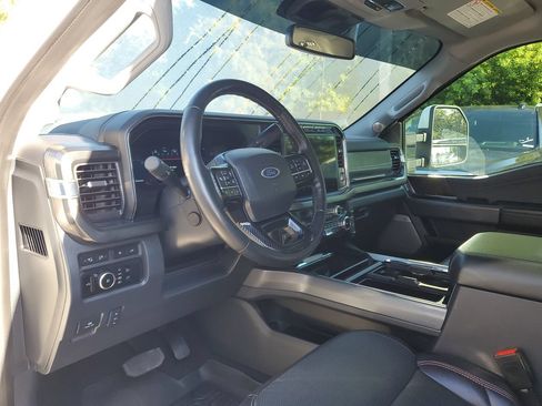 Used 2024 Ford F450 Lariat w/ Lariat Ultimate Package AWD/4WD image 20
