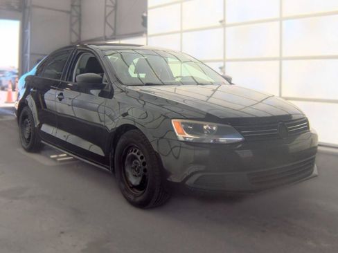 Used 2014 Volkswagen Jetta S FWD image 3